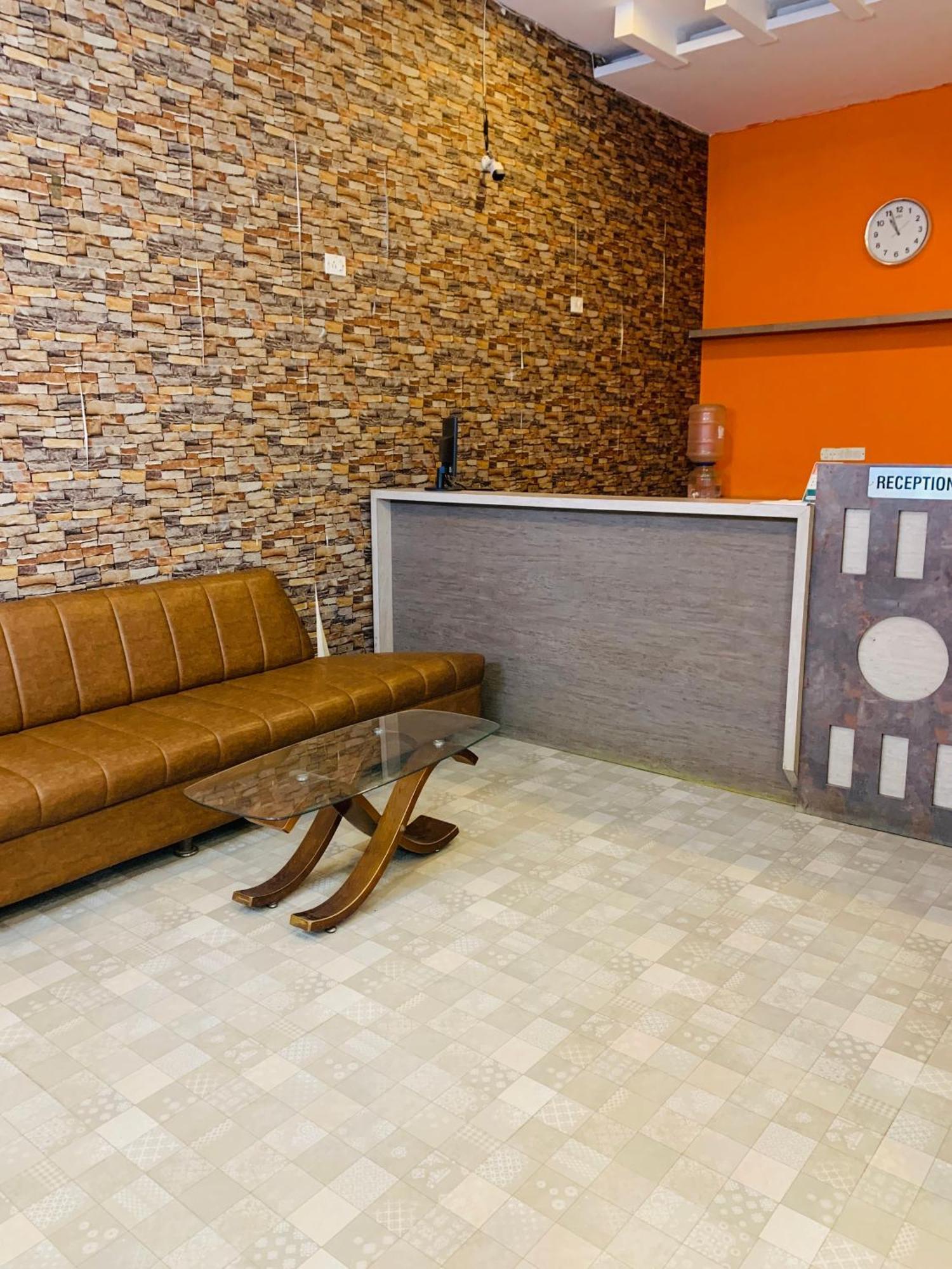 Western Silicon Hotel Kammasandra Экстерьер фото